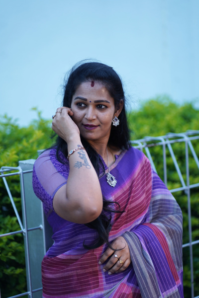 Soft Linen Purple with Red